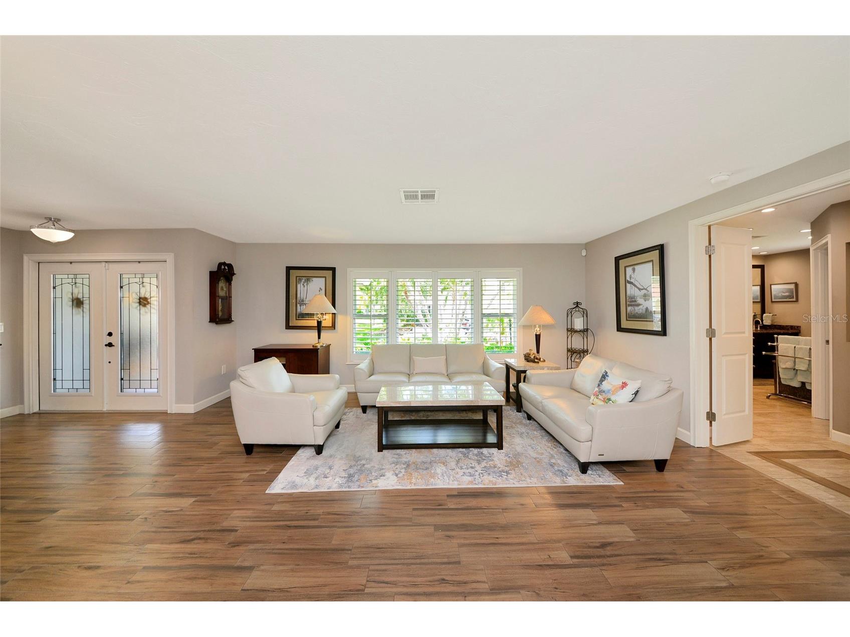 157 Lookout Point Drive Osprey FL 34229 A4694878 image5