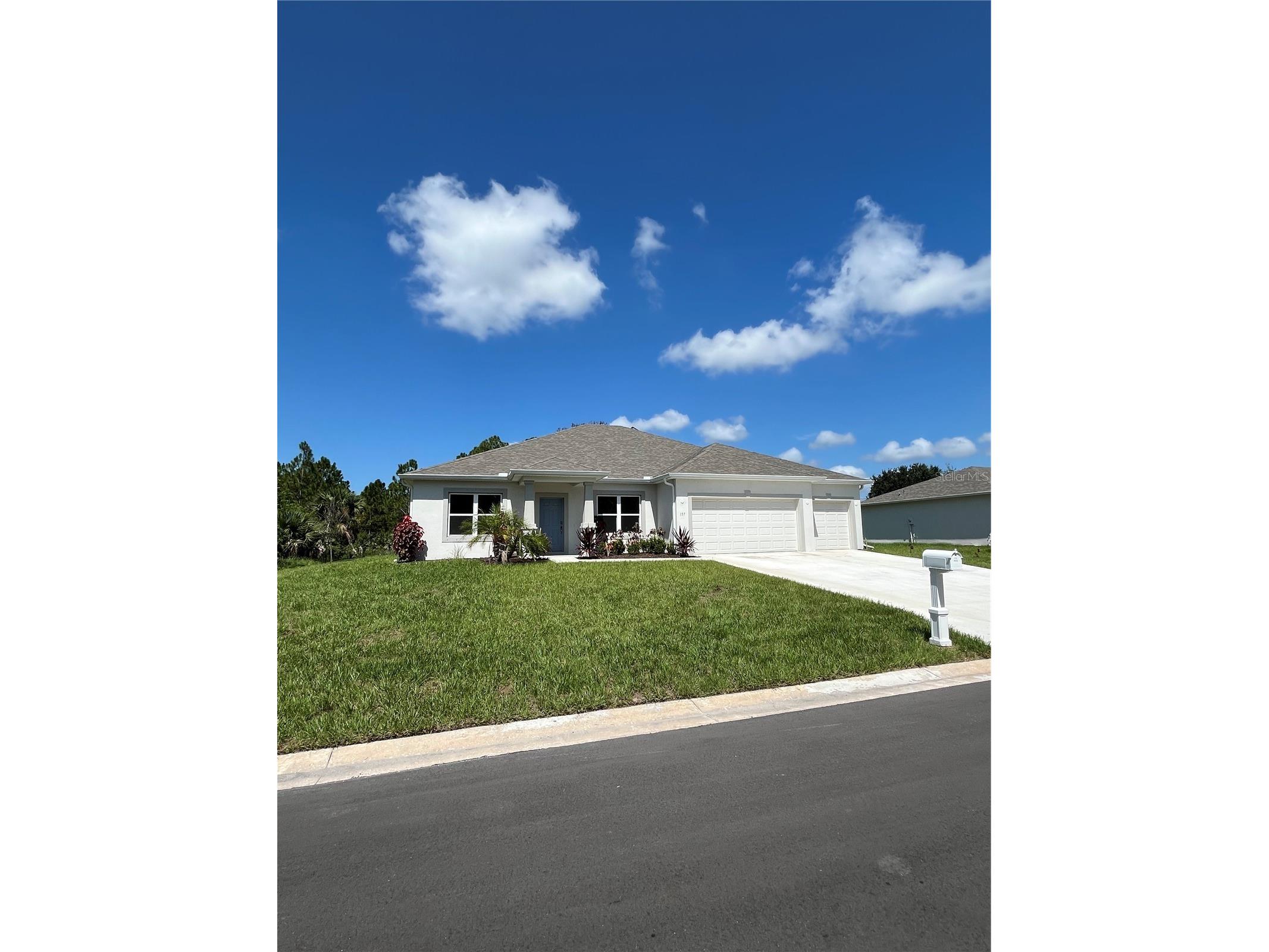 157 Spring Valley Avenue Sebastian FL 32958 V4940900 image1