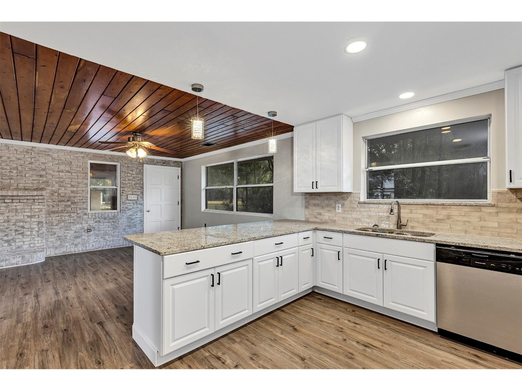 157 State Road 20 Palatka FL 32177 O6374599 image10