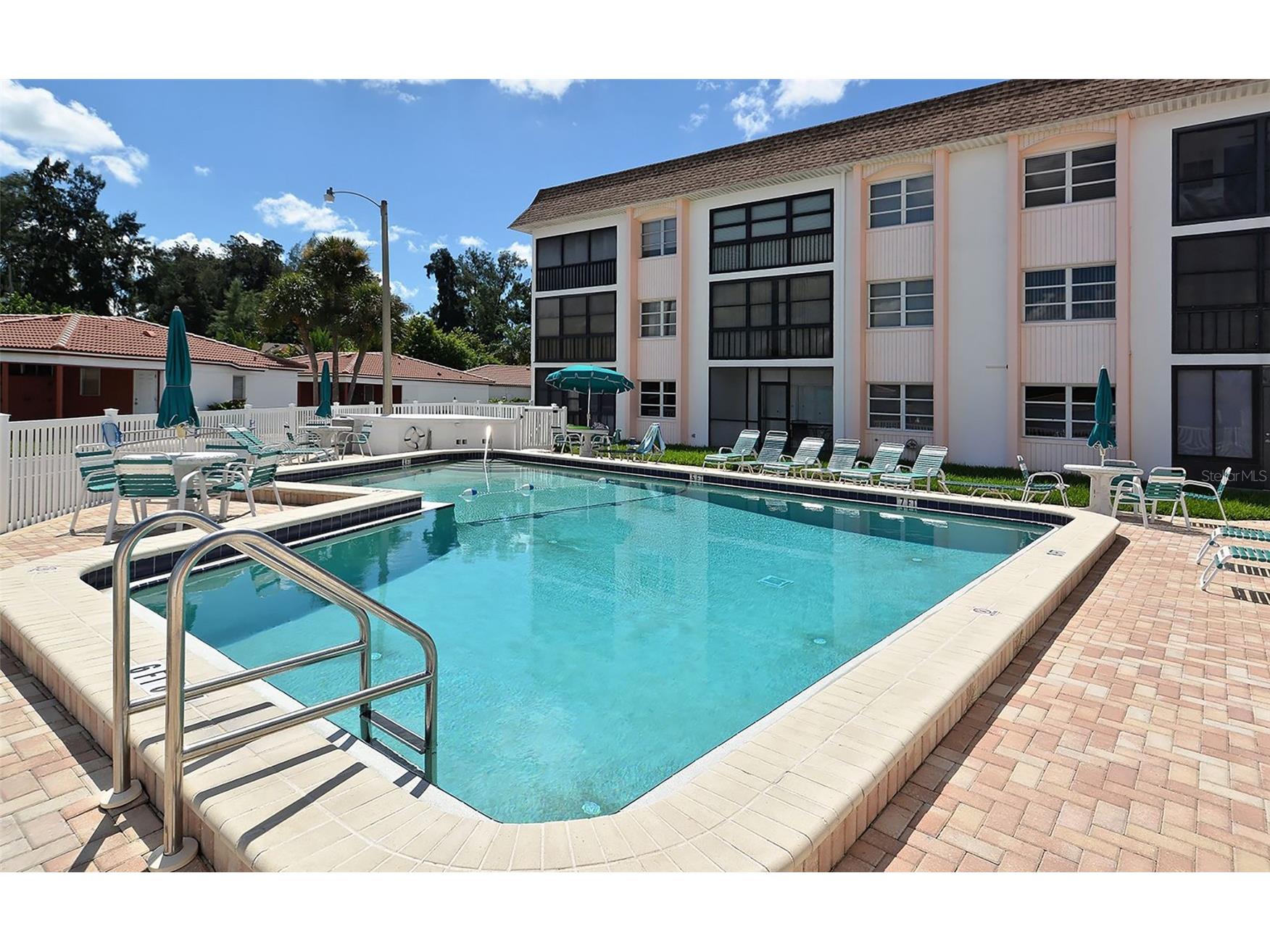 157 Vista Hermosa Circle Sarasota FL 34242 A4677280 image20