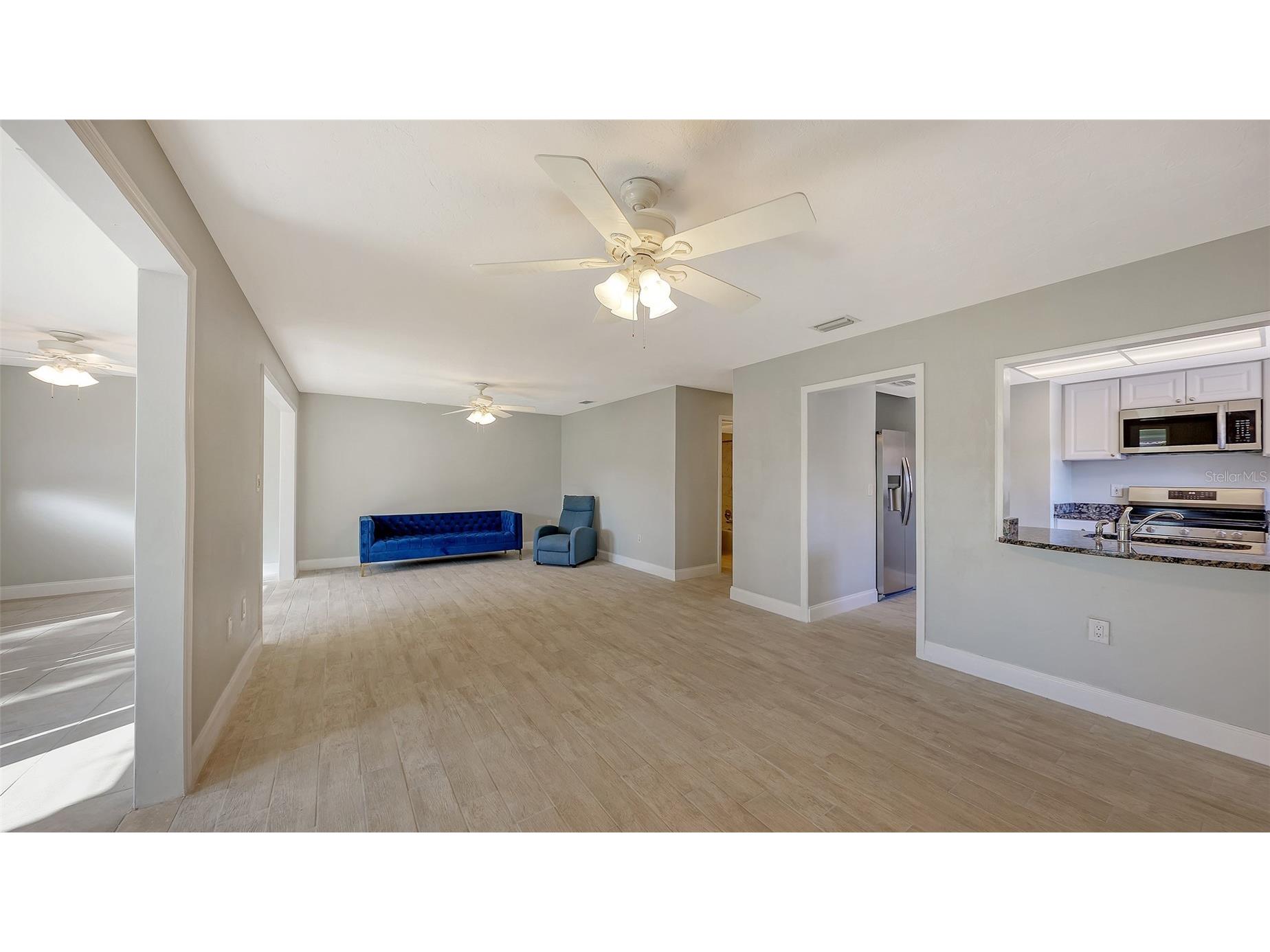 157 Vista Hermosa Circle Sarasota FL 34242 A4677280 image4