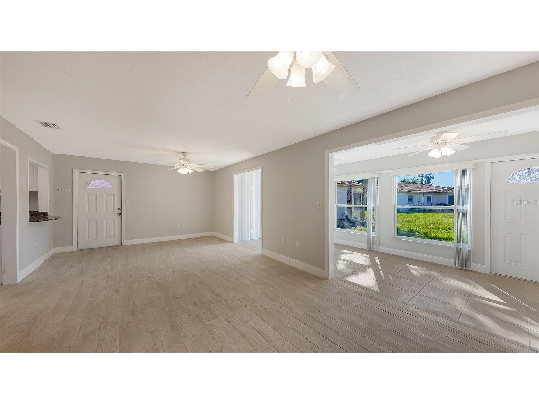 157 Vista Hermosa Circle Sarasota FL 34242 A4677280 image6