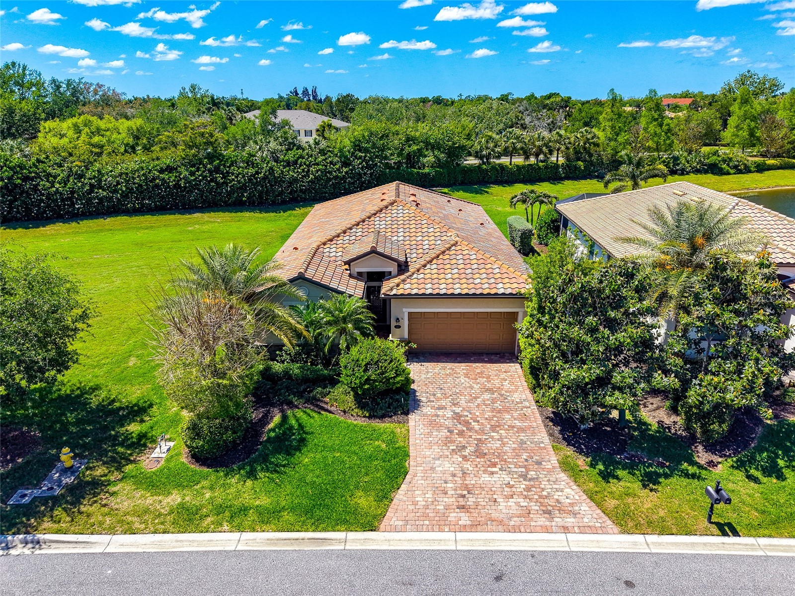 157 Wandering Wetlands Circle Bradenton FL 34212 A4690847 image2
