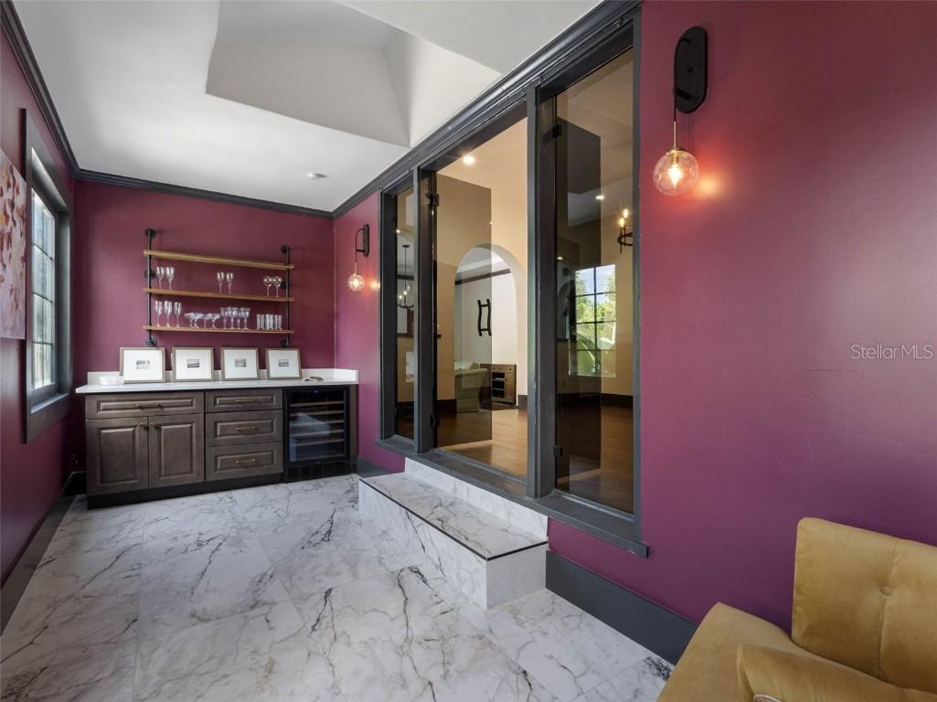 1570 48th Avenue N Saint Petersburg FL 33703 TB8405655 image19