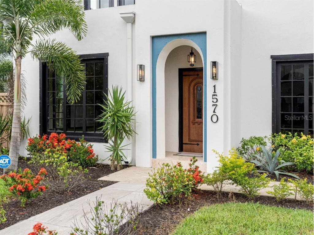 1570 48th Avenue N Saint Petersburg FL 33703 TB8405655 image3