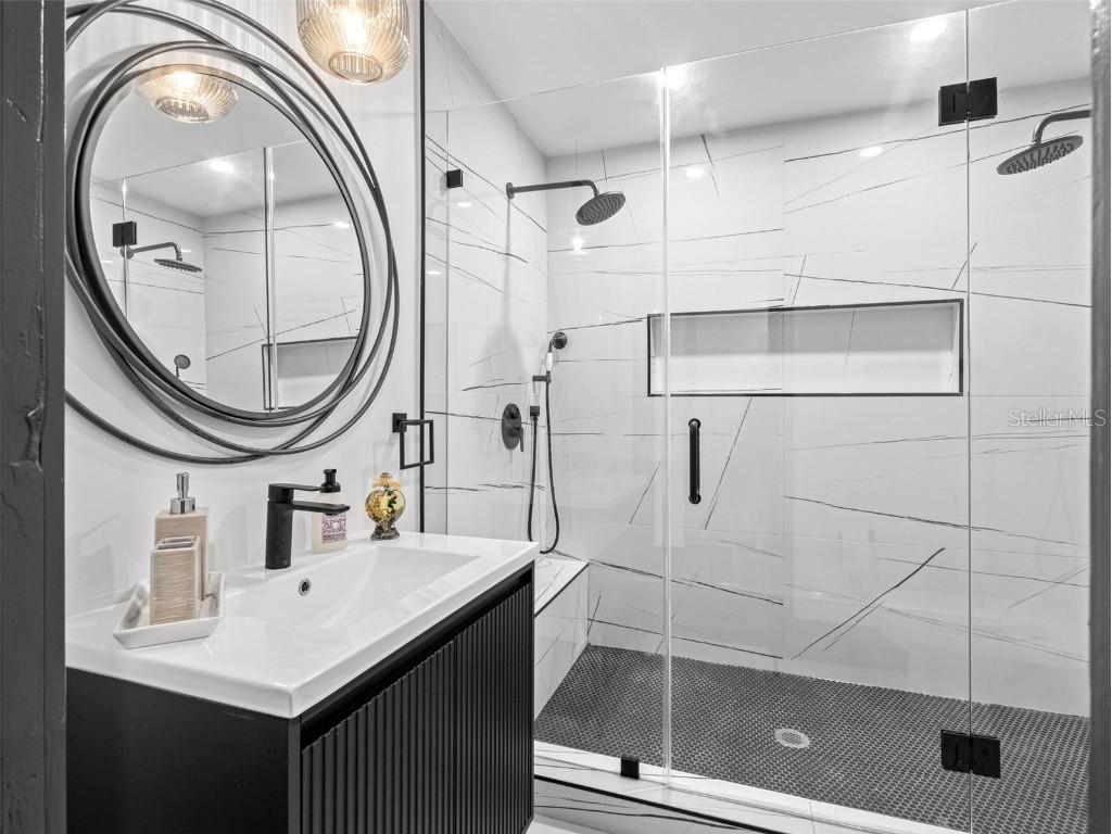 1570 48th Avenue N Saint Petersburg FL 33703 TB8405655 image31