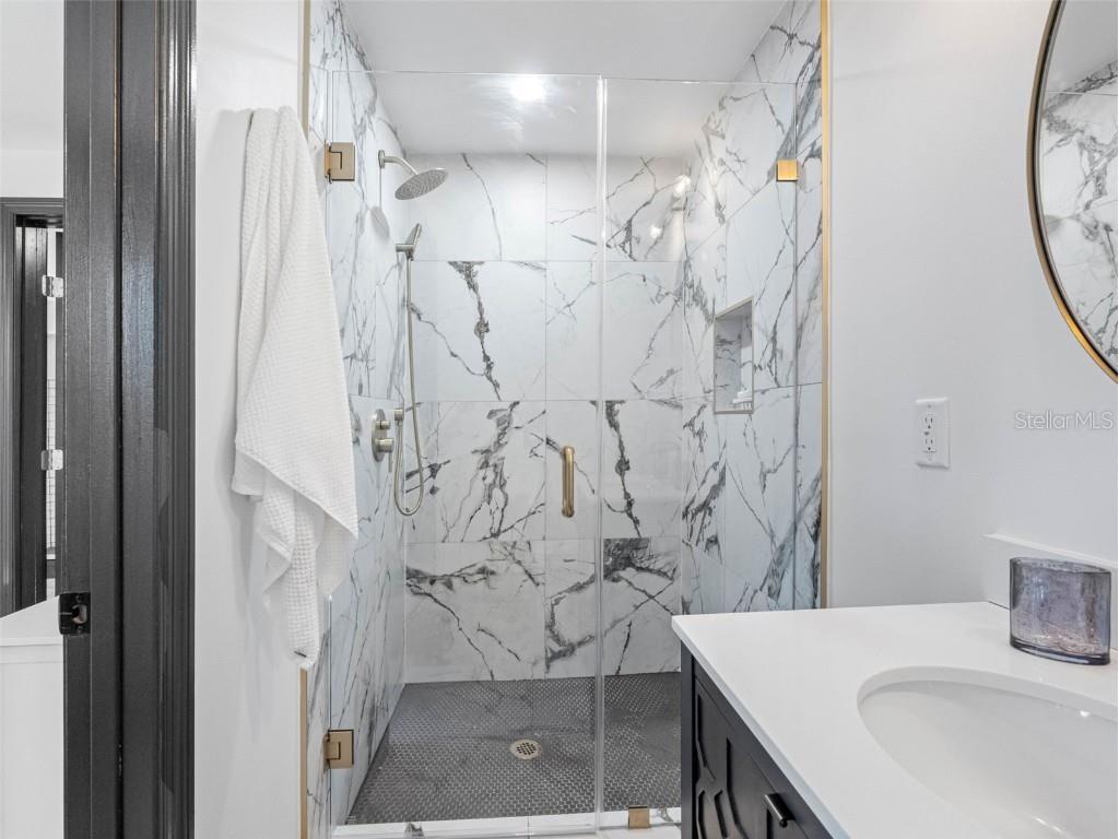 1570 48th Avenue N Saint Petersburg FL 33703 TB8405655 image36