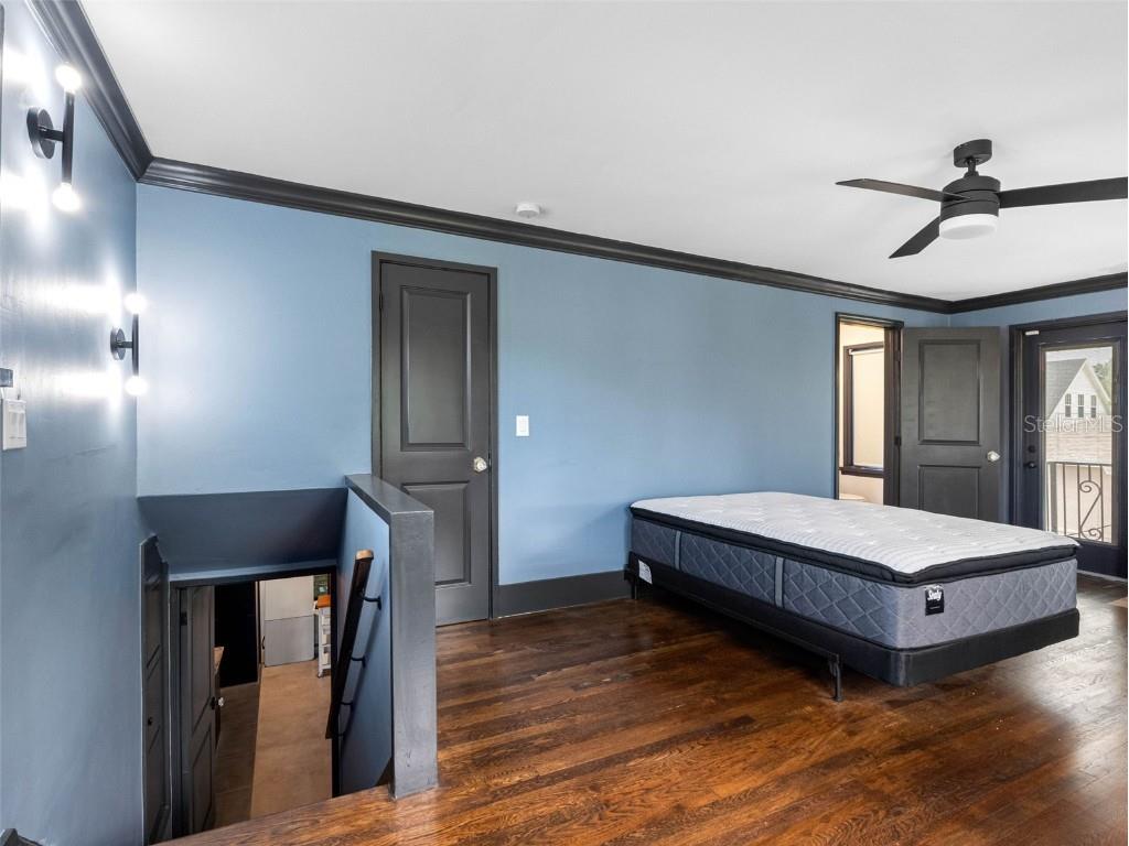 1570 48th Avenue N Saint Petersburg FL 33703 TB8405655 image38