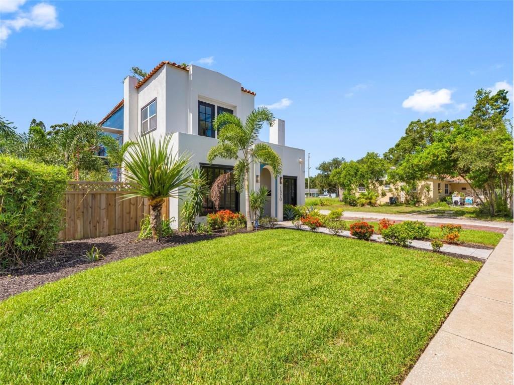 1570 48th Avenue N Saint Petersburg FL 33703 TB8405655 image6