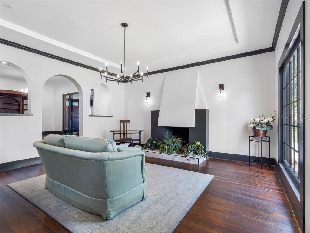 1570 48th Avenue N Saint Petersburg FL 33703 TB8405655 image7