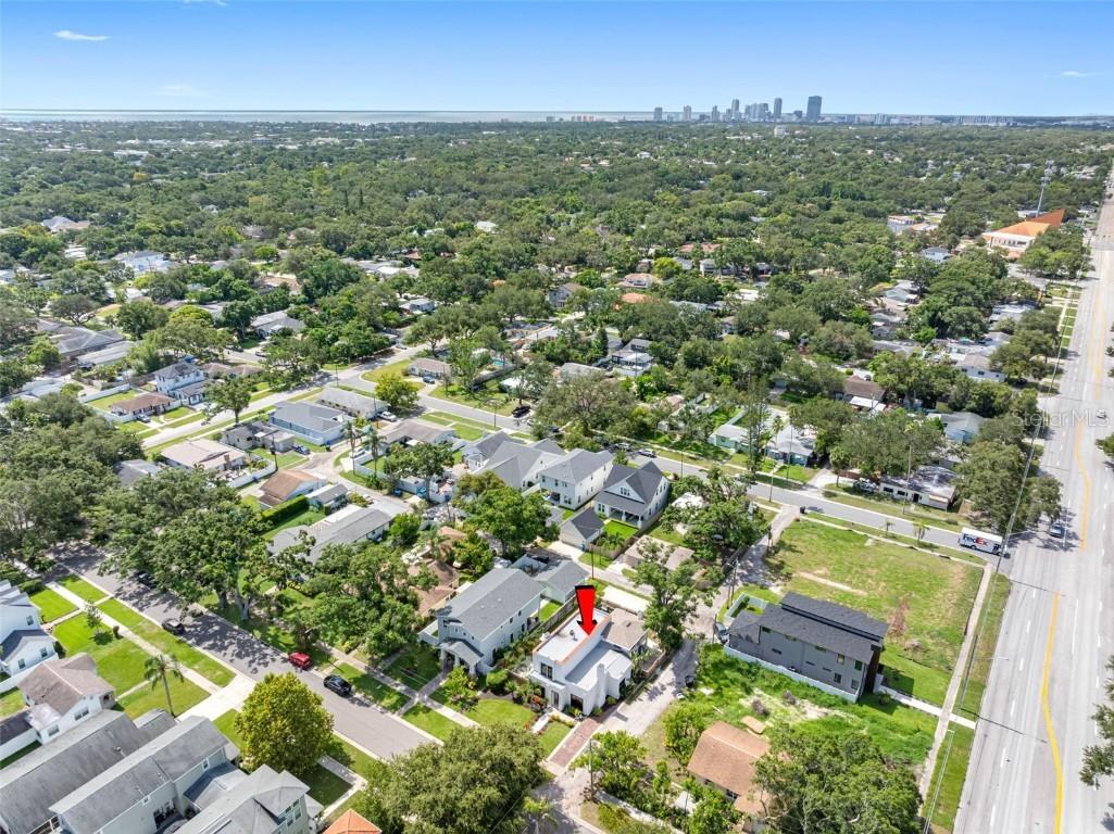 1570 48th Avenue N Saint Petersburg FL 33703 TB8405655 image73