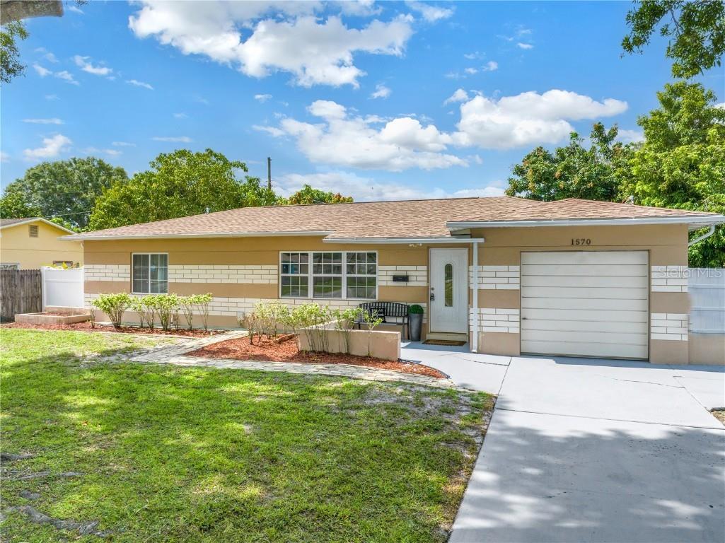 1570 63rd Avenue N Saint Petersburg FL 33702 U8207650 image1