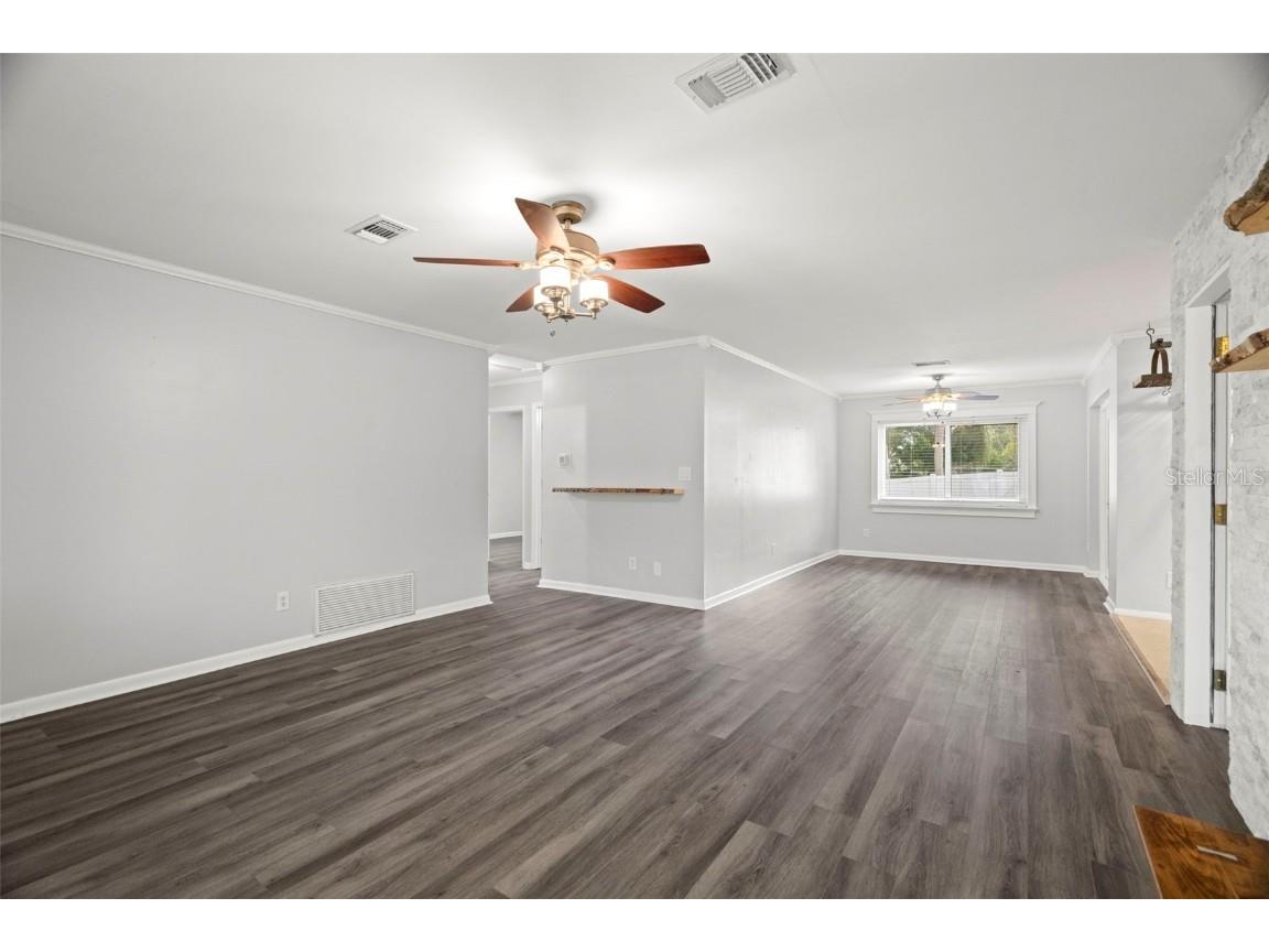 1570 83rd Avenue N Saint Petersburg FL 33702 TB8408855 image10