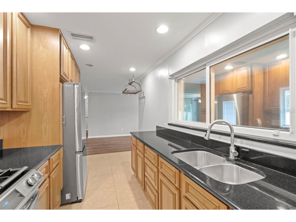 1570 83rd Avenue N Saint Petersburg FL 33702 TB8408855 image8