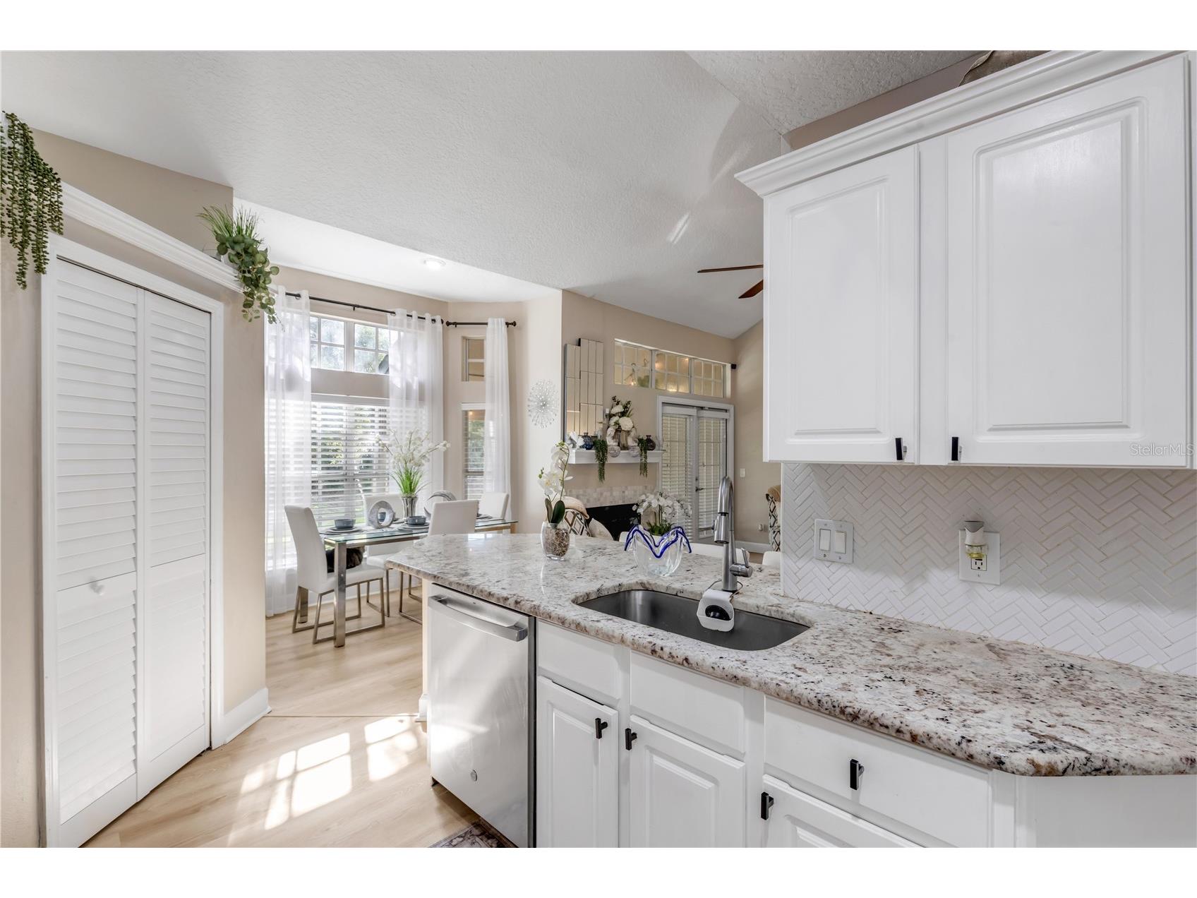 1570 Farrindon Circle Lake Mary FL 32746 O6403100 image9