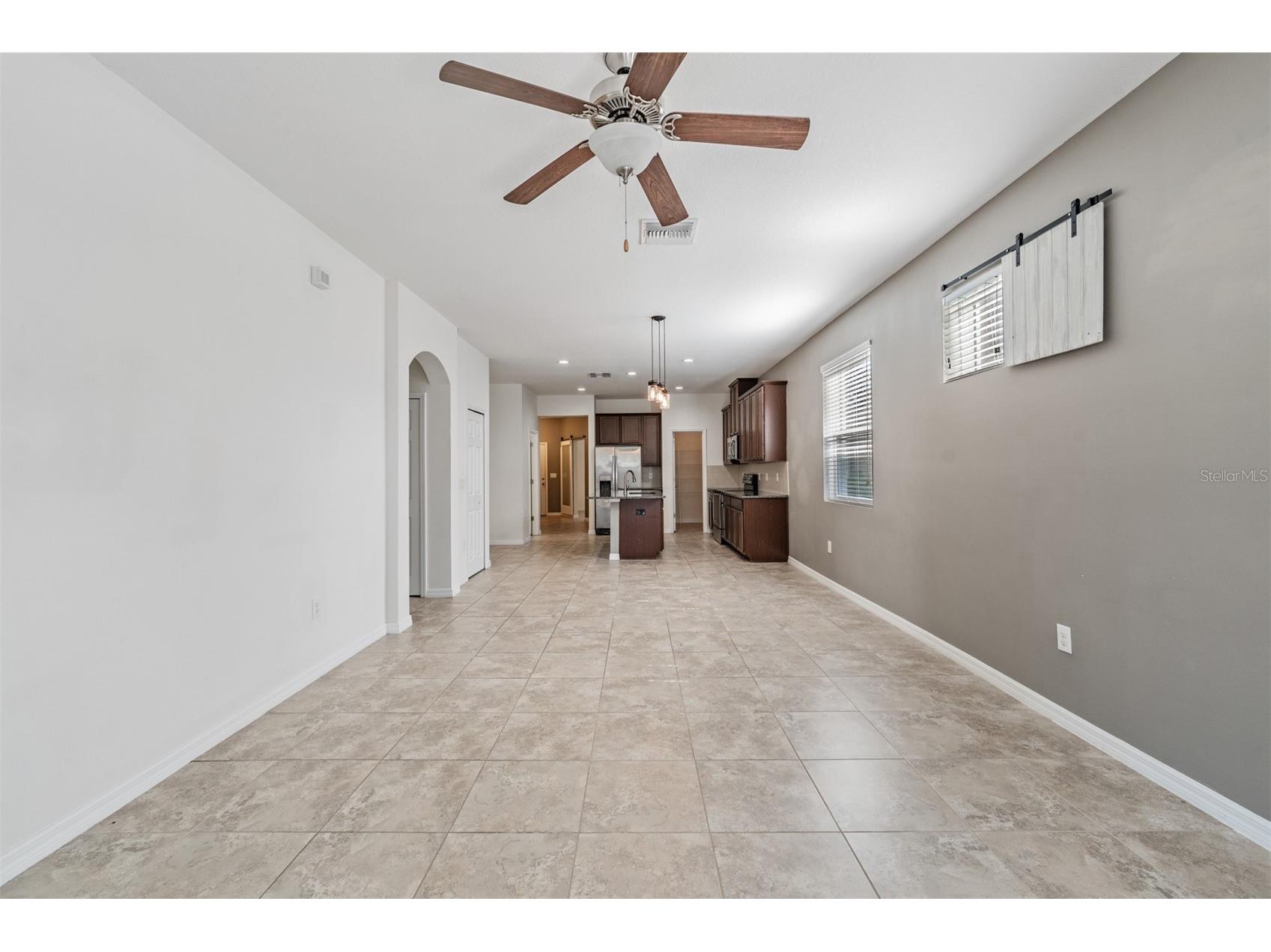 1570 Fox Grape Loop Lutz FL 33558 TB8445287 image10