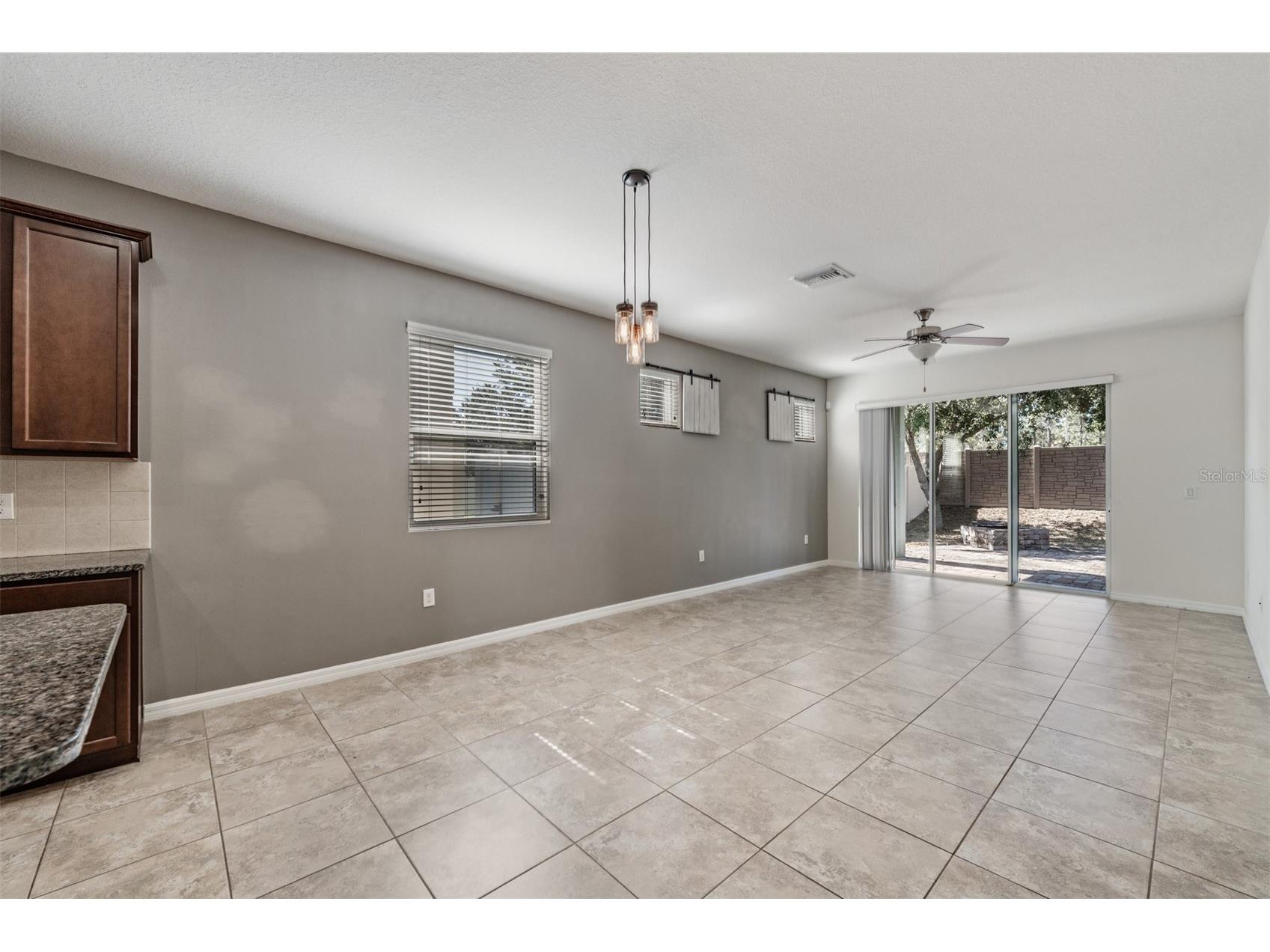 1570 Fox Grape Loop Lutz FL 33558 TB8445287 image9