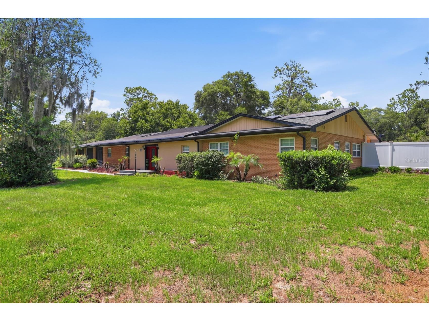 1570 Glenwood Road Deland FL 32720 V4949882 image2