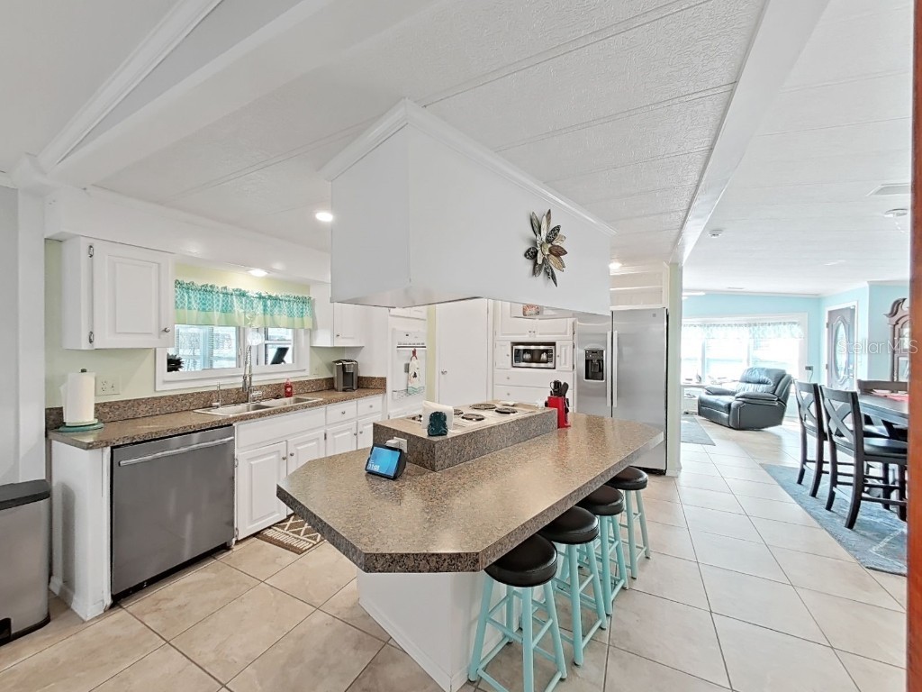 1570 Heather Hill Dr Lakeland FL 33810 P4937447 image19