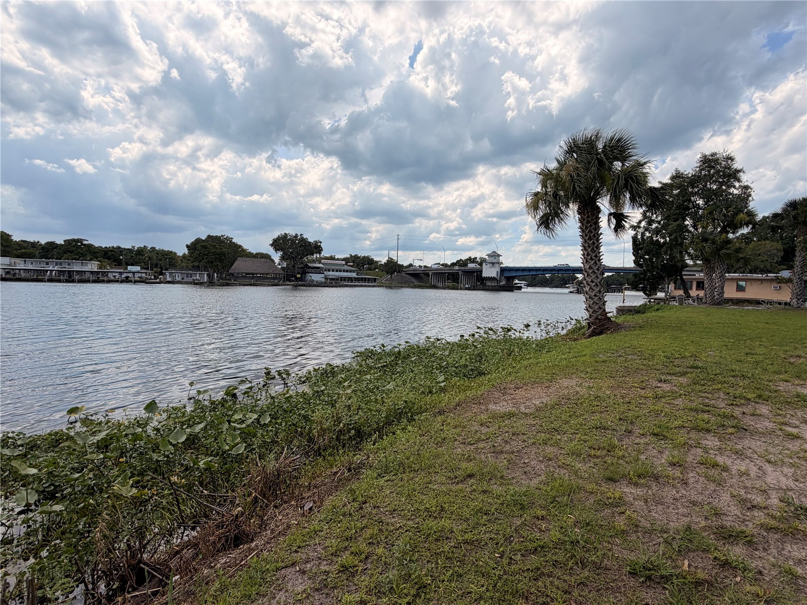 1570 Riveredge Court Astor FL 32102 - ST JOHNS RIVER R4911485 image3