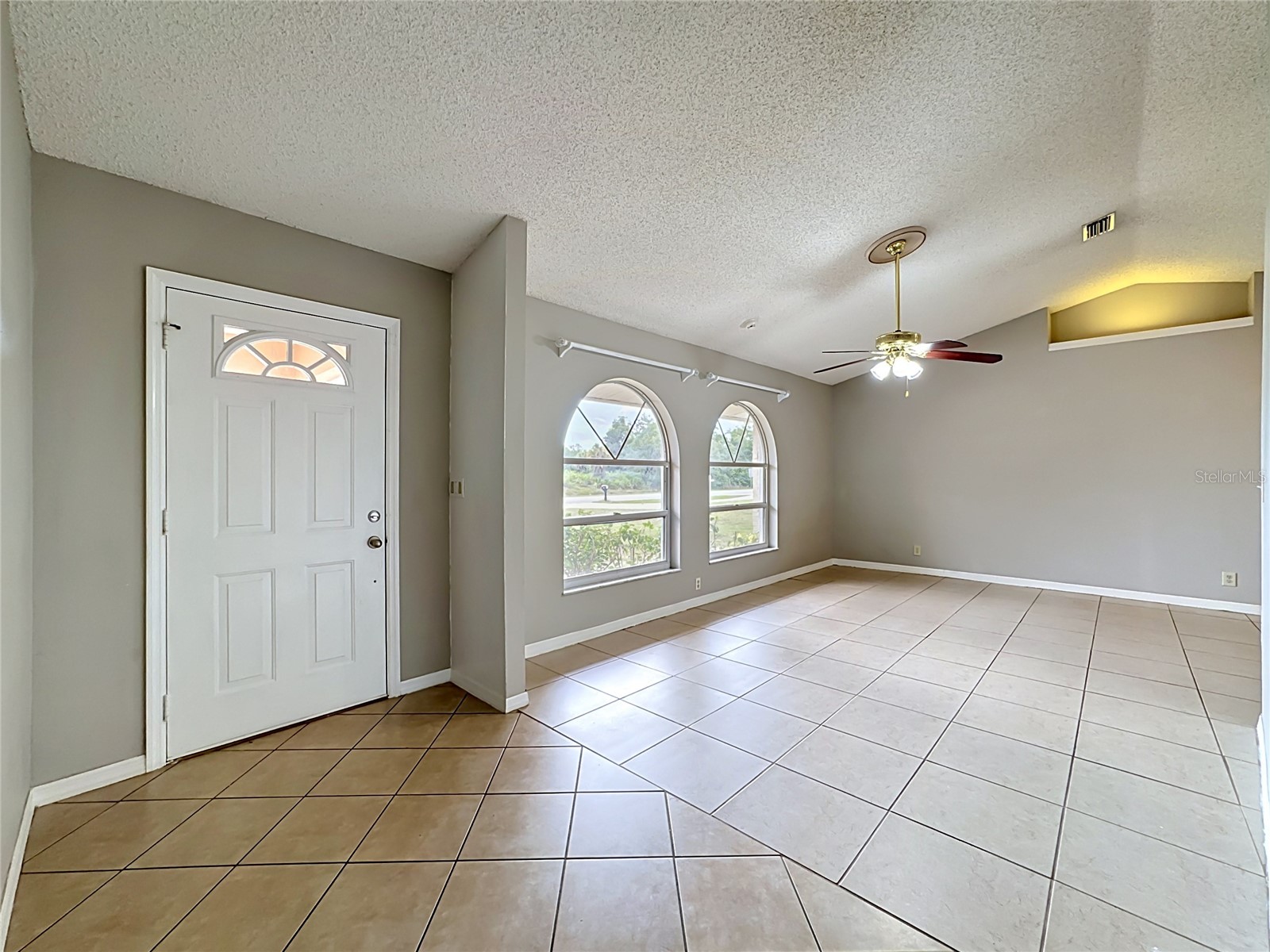 1570 S Biscayne Drive North Port FL 34287 C7526405 image4
