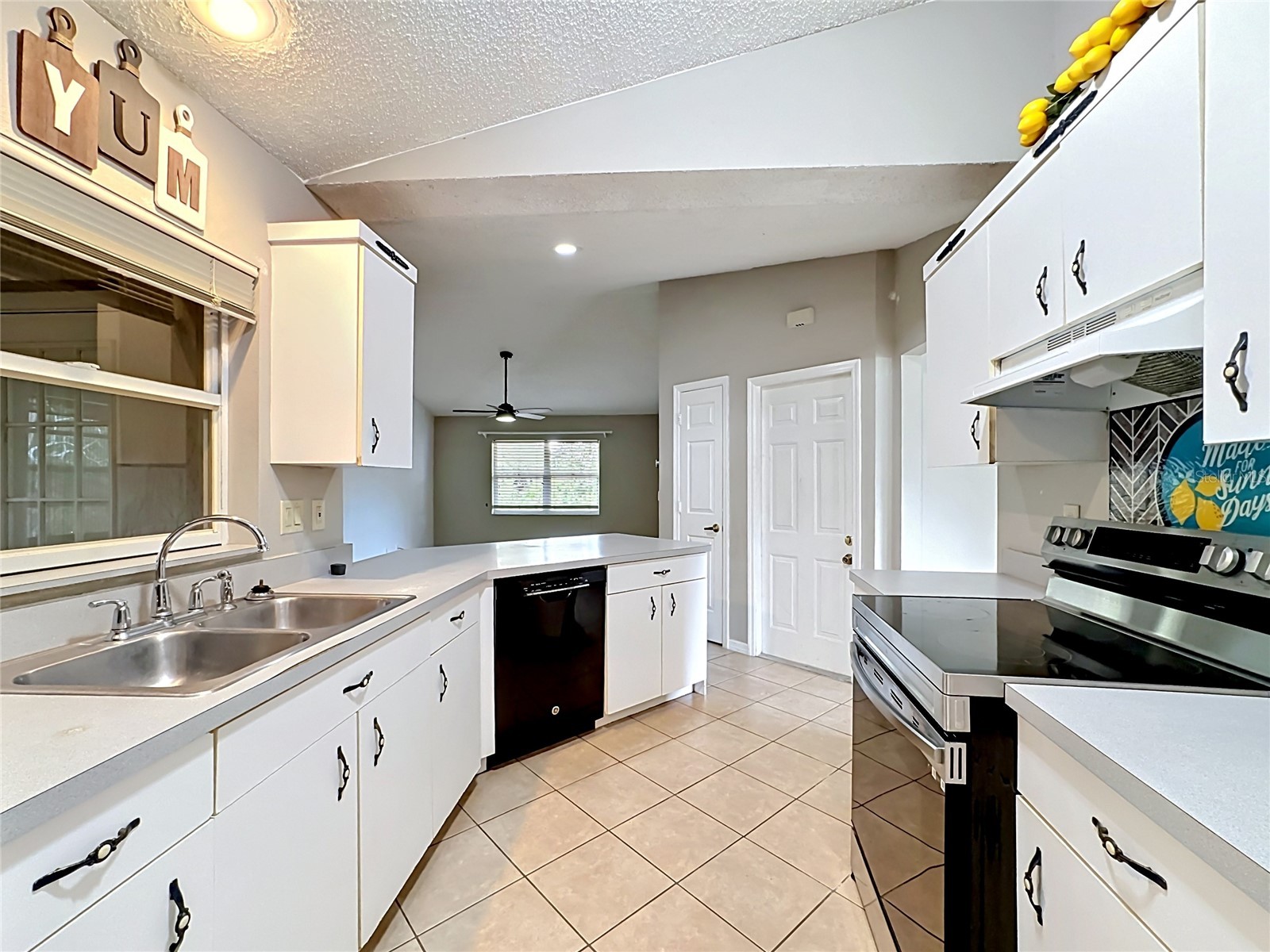 1570 S Biscayne Drive North Port FL 34287 C7526405 image8