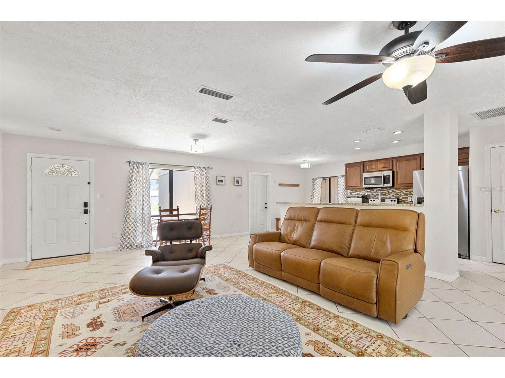 15701 Country Lake Drive Tampa FL 33624 TB8520696 image10