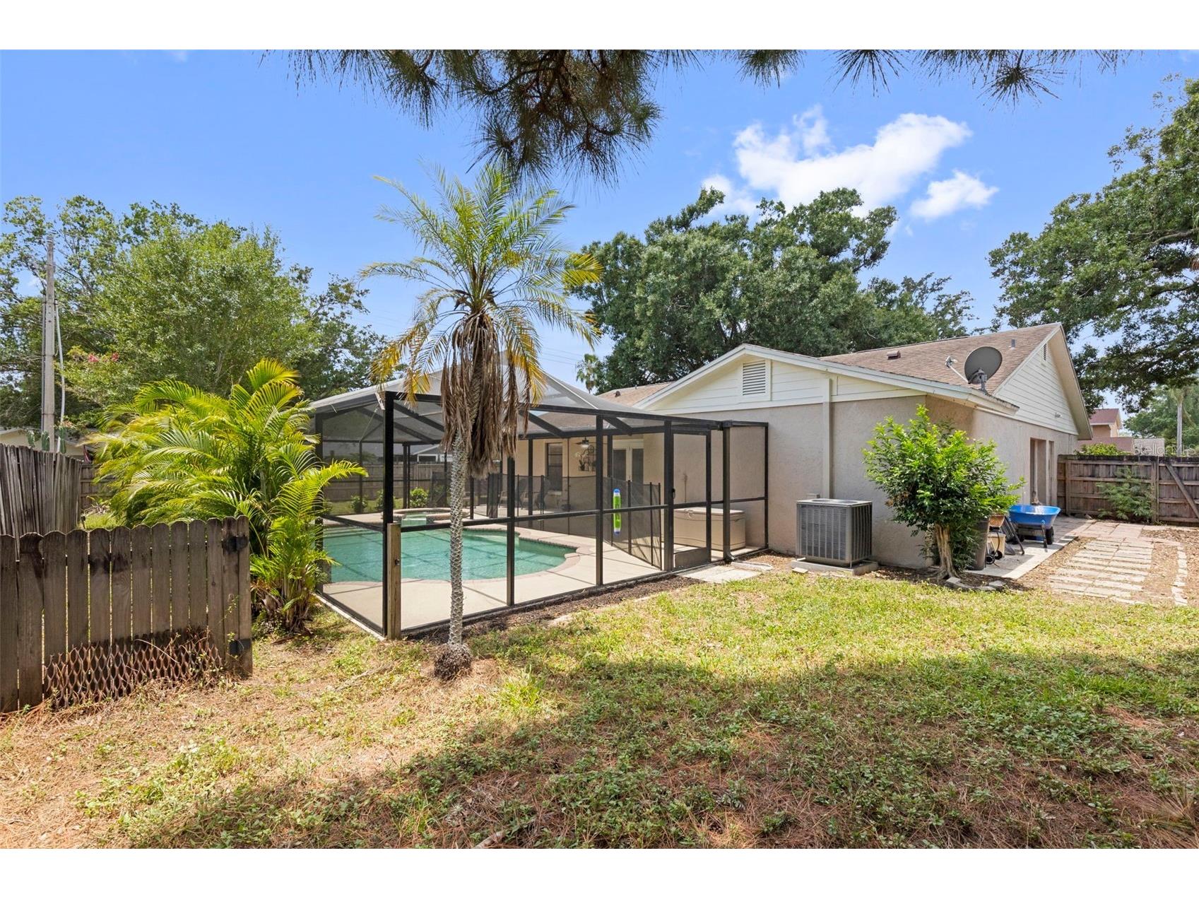 15701 Country Lake Drive Tampa FL 33624 TB8520696 image23