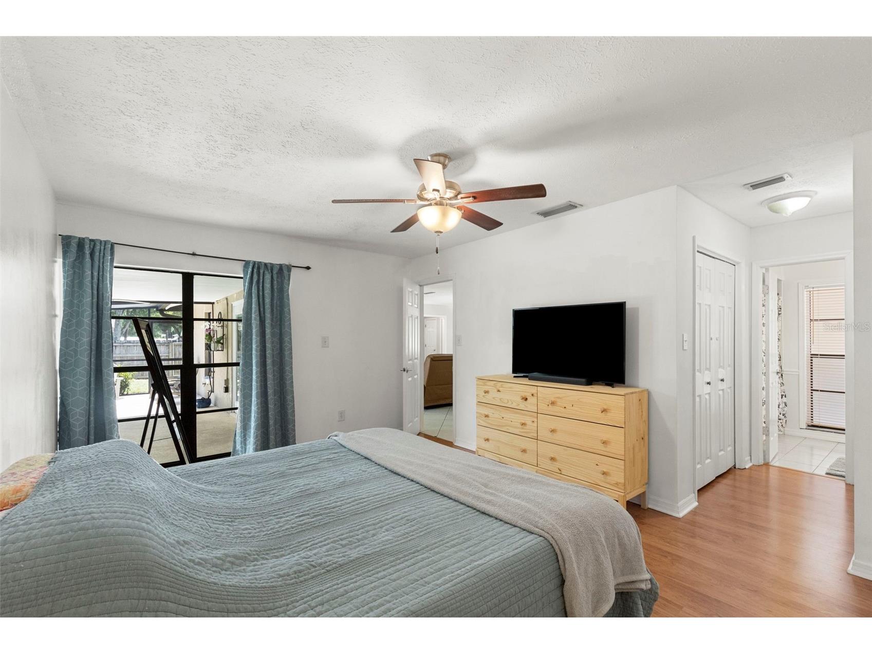 15701 Country Lake Drive Tampa FL 33624 TB8520696 image28