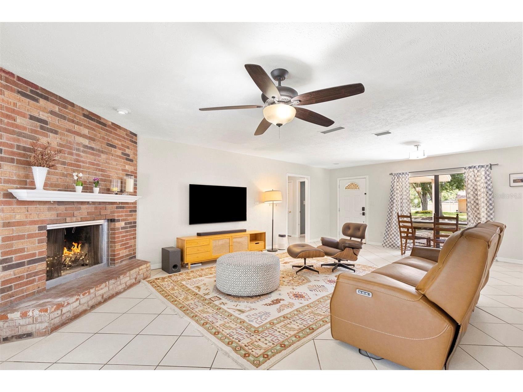 15701 Country Lake Drive Tampa FL 33624 TB8520696 image8