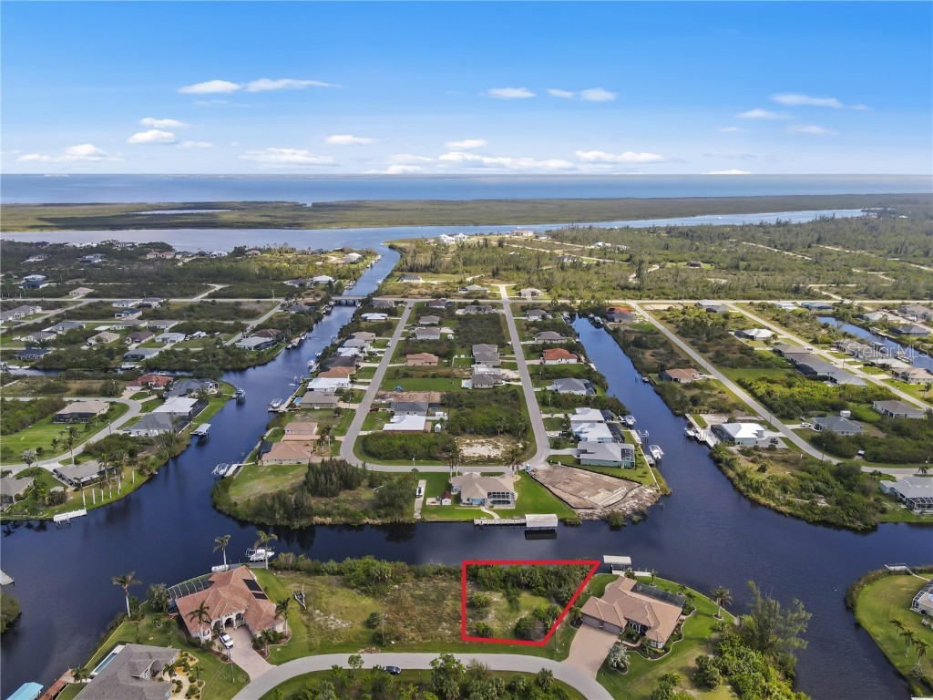15704 Aldama Circle Port Charlotte FL 33981 - REDHOOK WATERWAY C7500565 image1