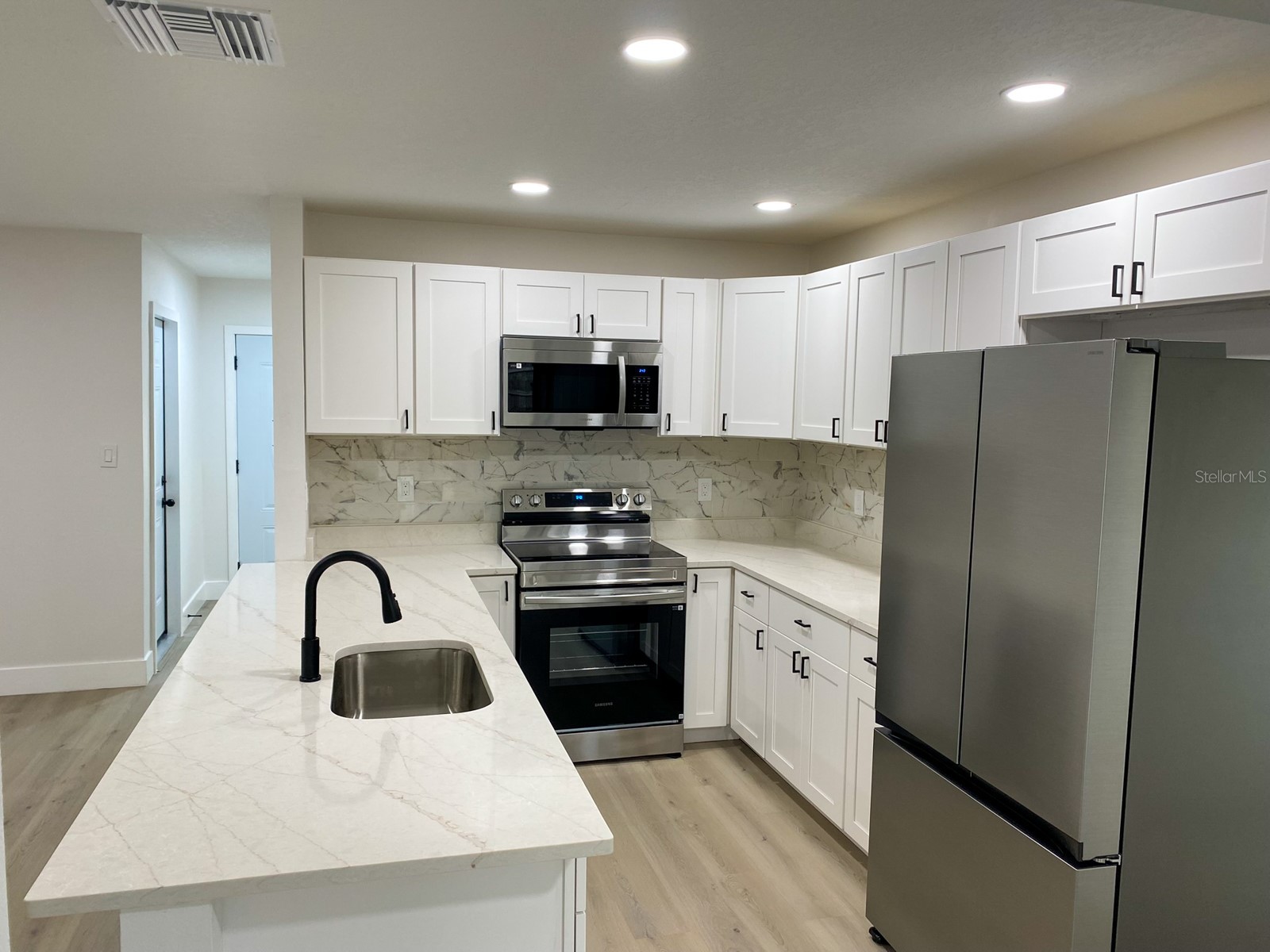 15704 Country Lake Drive Tampa FL 33624 TB8465928 image16