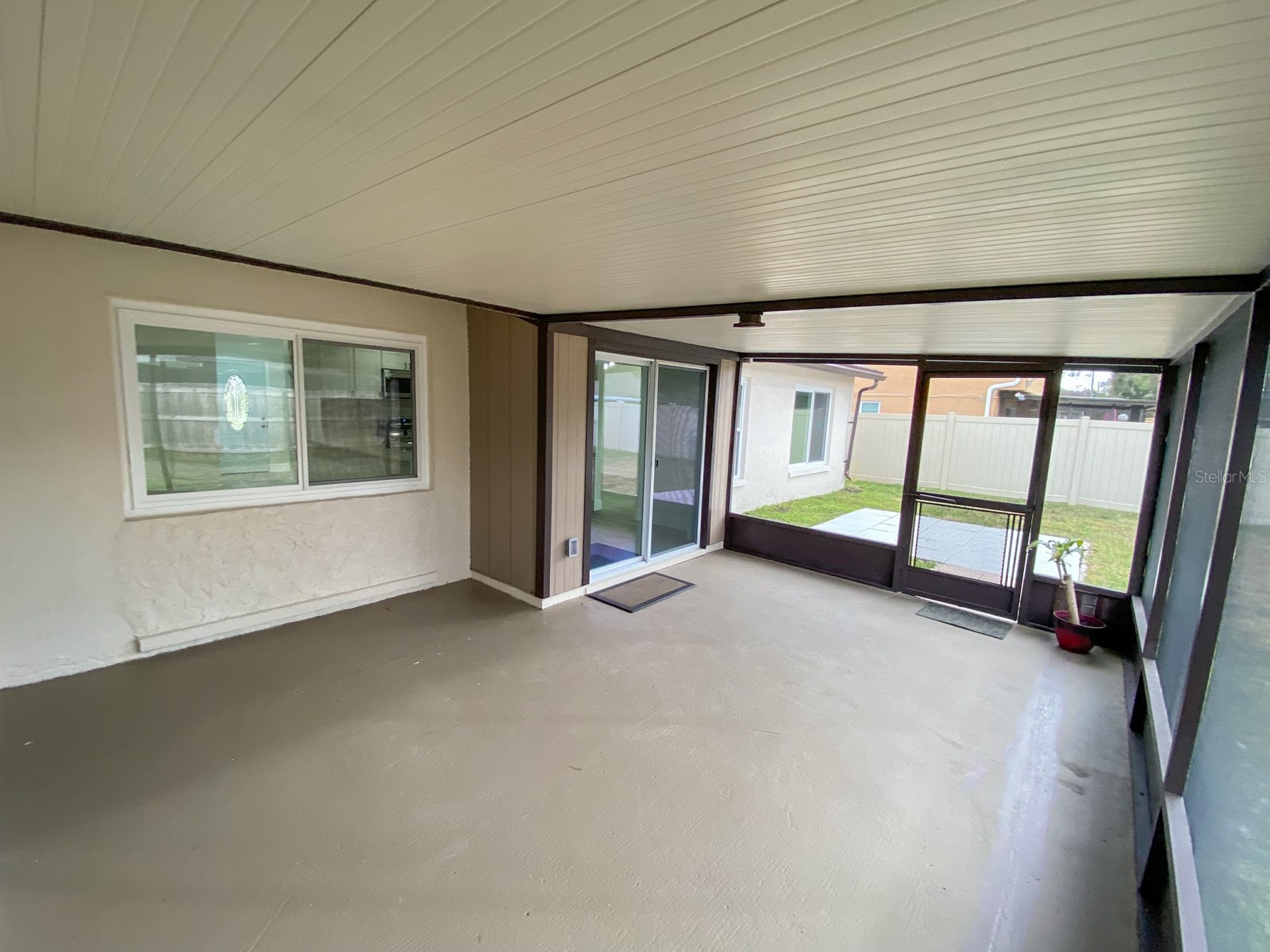 15704 Country Lake Drive Tampa FL 33624 TB8465928 image21