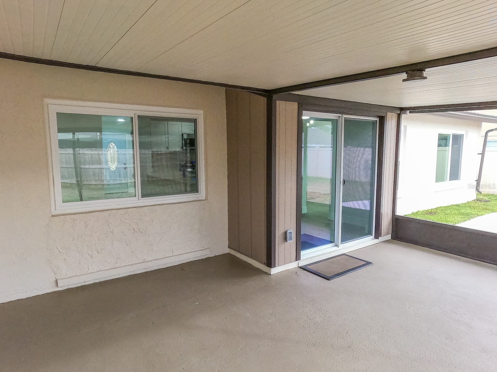 15704 Country Lake Drive Tampa FL 33624 TB8465928 image22