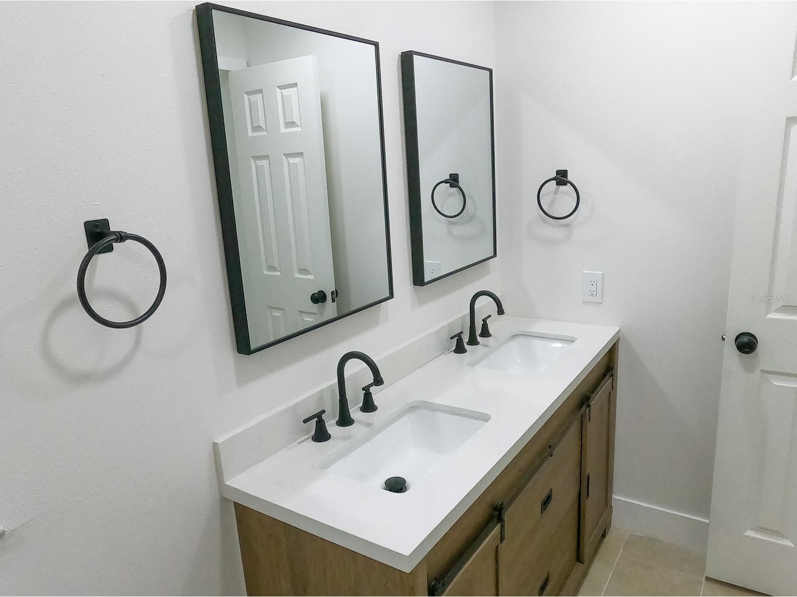 15704 Country Lake Drive Tampa FL 33624 TB8465928 image26