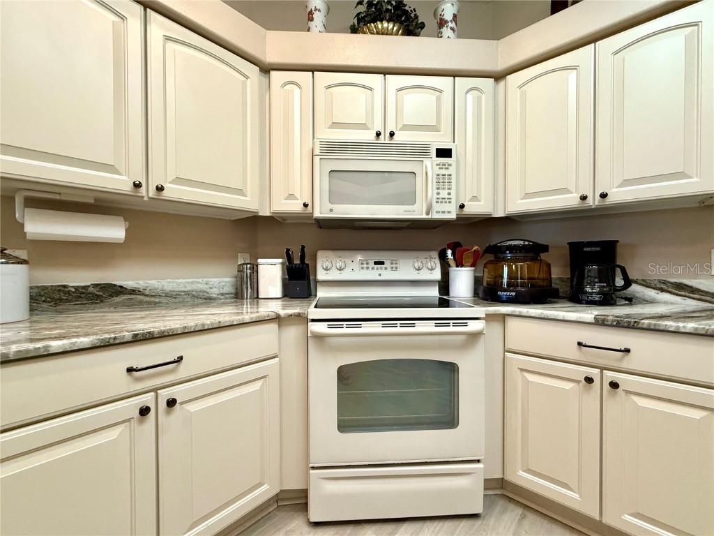 15705 SW 16th Terrace Ocala FL 34473 OM709624 image19