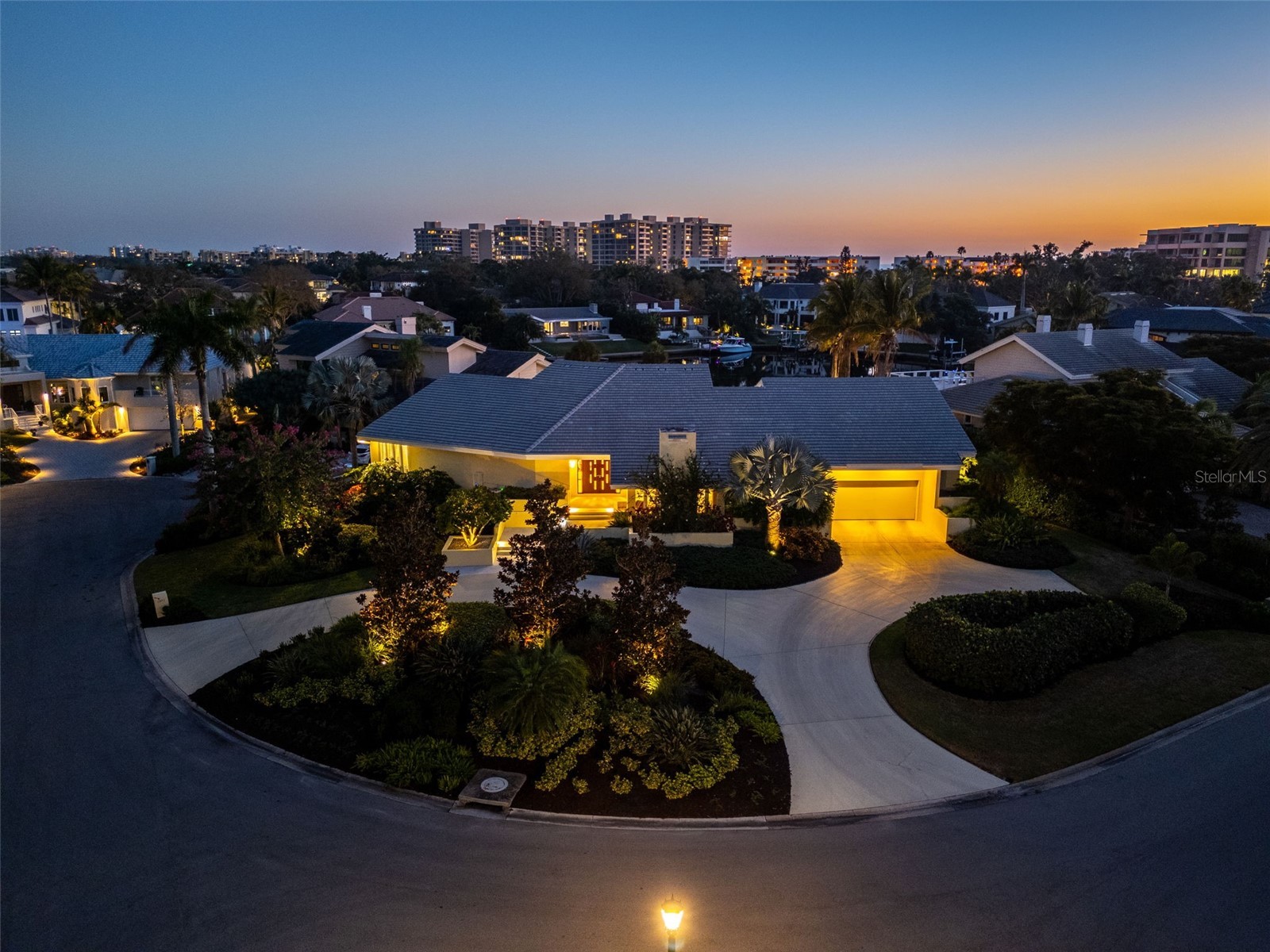 1571 Harbor Cay Lane Longboat Key FL 34228 - SARASOTA BAY A4666688 image12