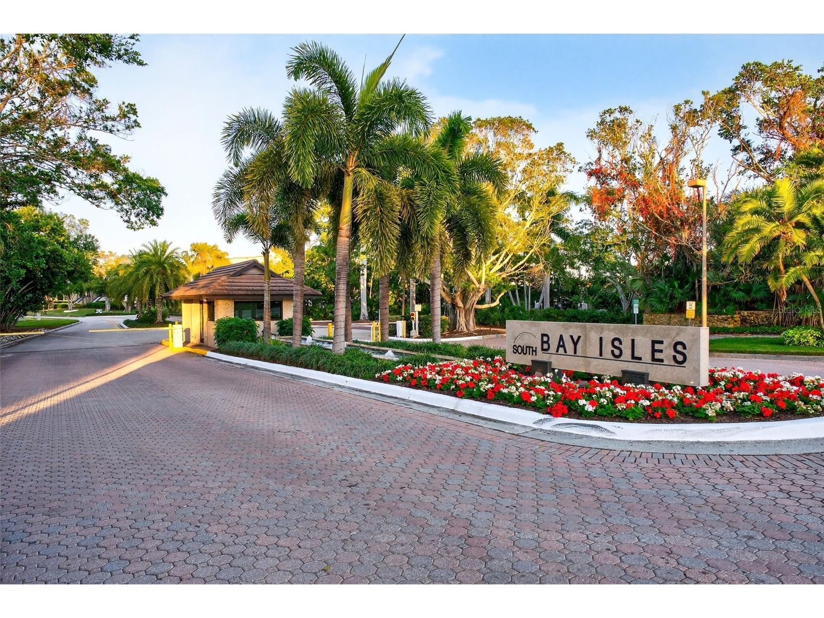 1571 Harbor Cay Lane Longboat Key FL 34228 - SARASOTA BAY A4666688 image8