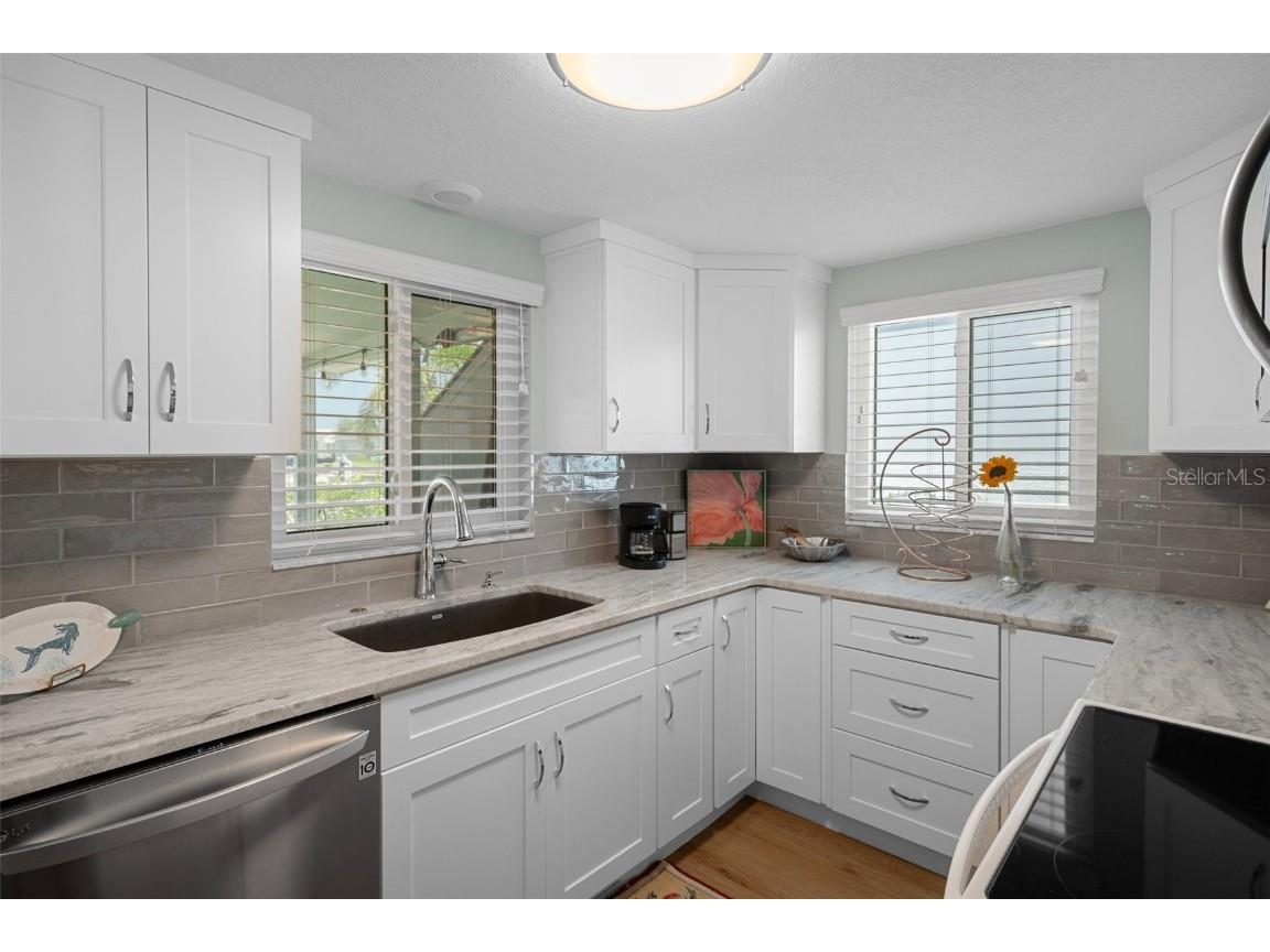 15713 Century Drive Hudson FL 34667 TB8391876 image8