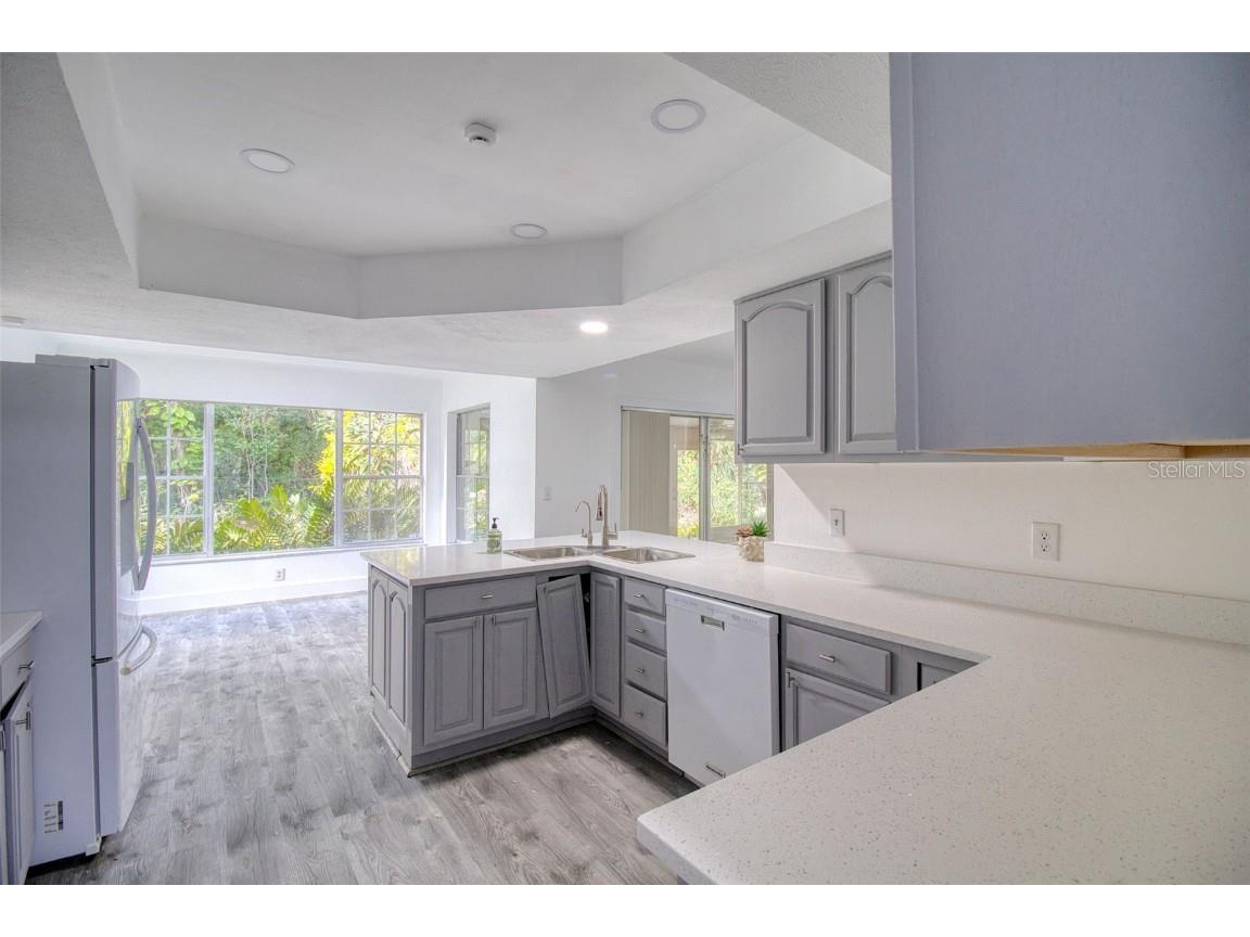 15715 Almondwood Drive Tampa FL 33613 TB8457525 image16