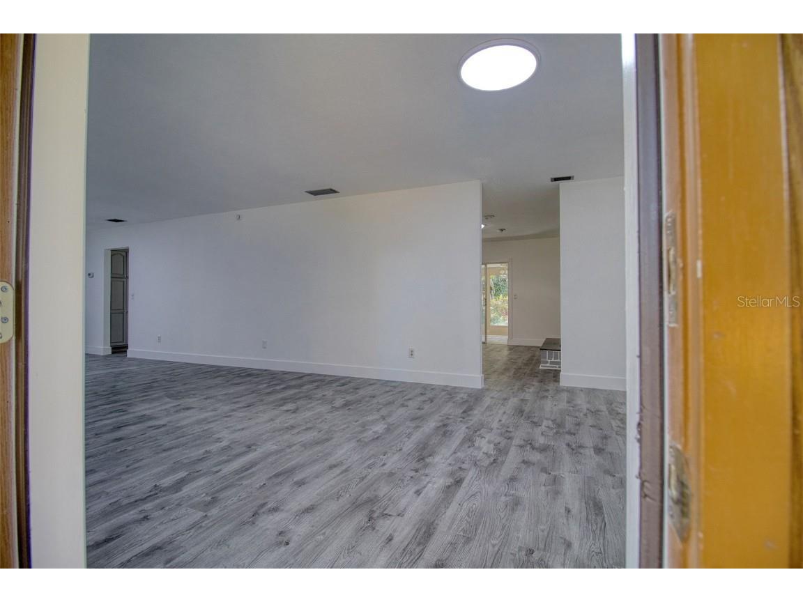 15715 Almondwood Drive Tampa FL 33613 TB8457525 image8