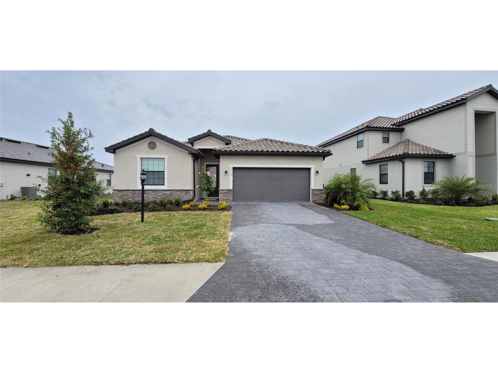 15719 Islandwalk Avenue Bradenton FL 34211 A4523177 image1