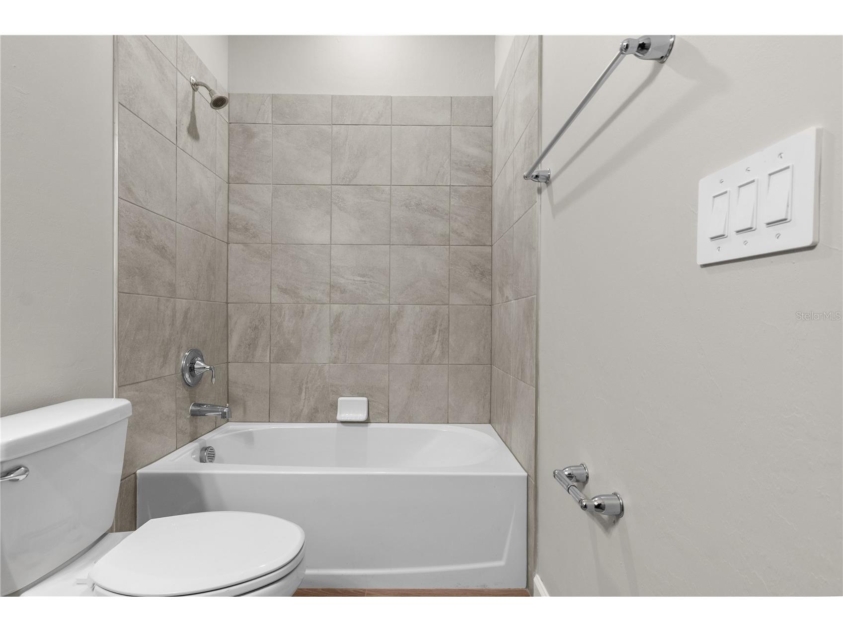 15719 Islandwalk Avenue Bradenton FL 34211 A4677331 image49