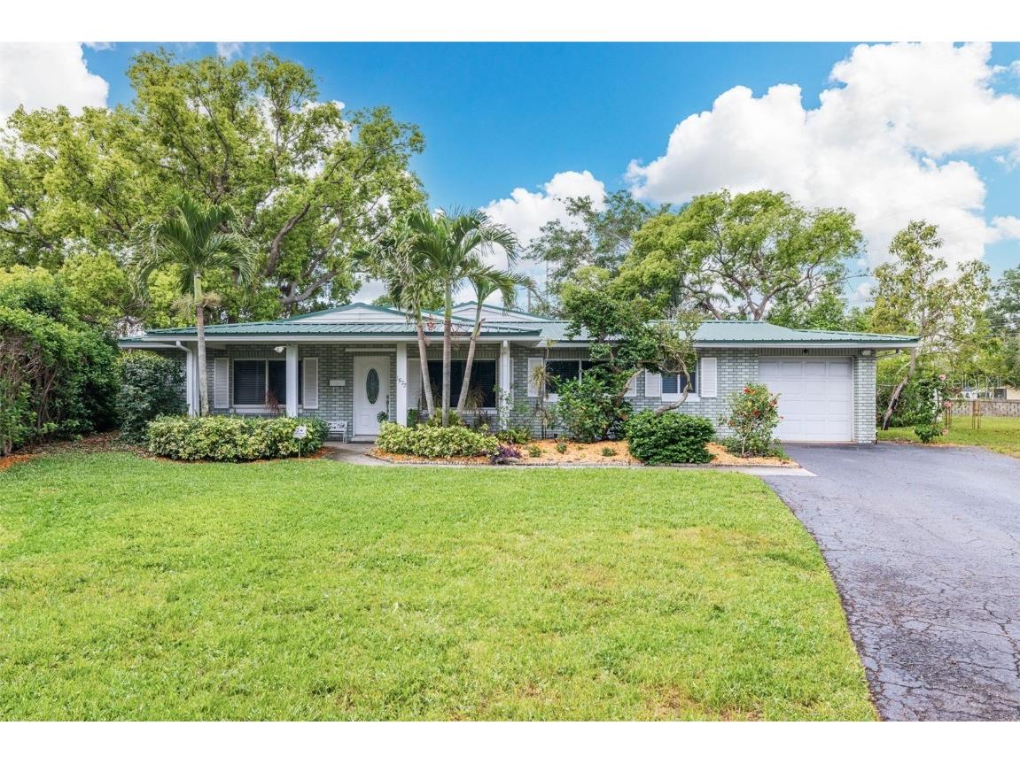 1572 84th Avenue N Saint Petersburg FL 33702 TB8369215 image1