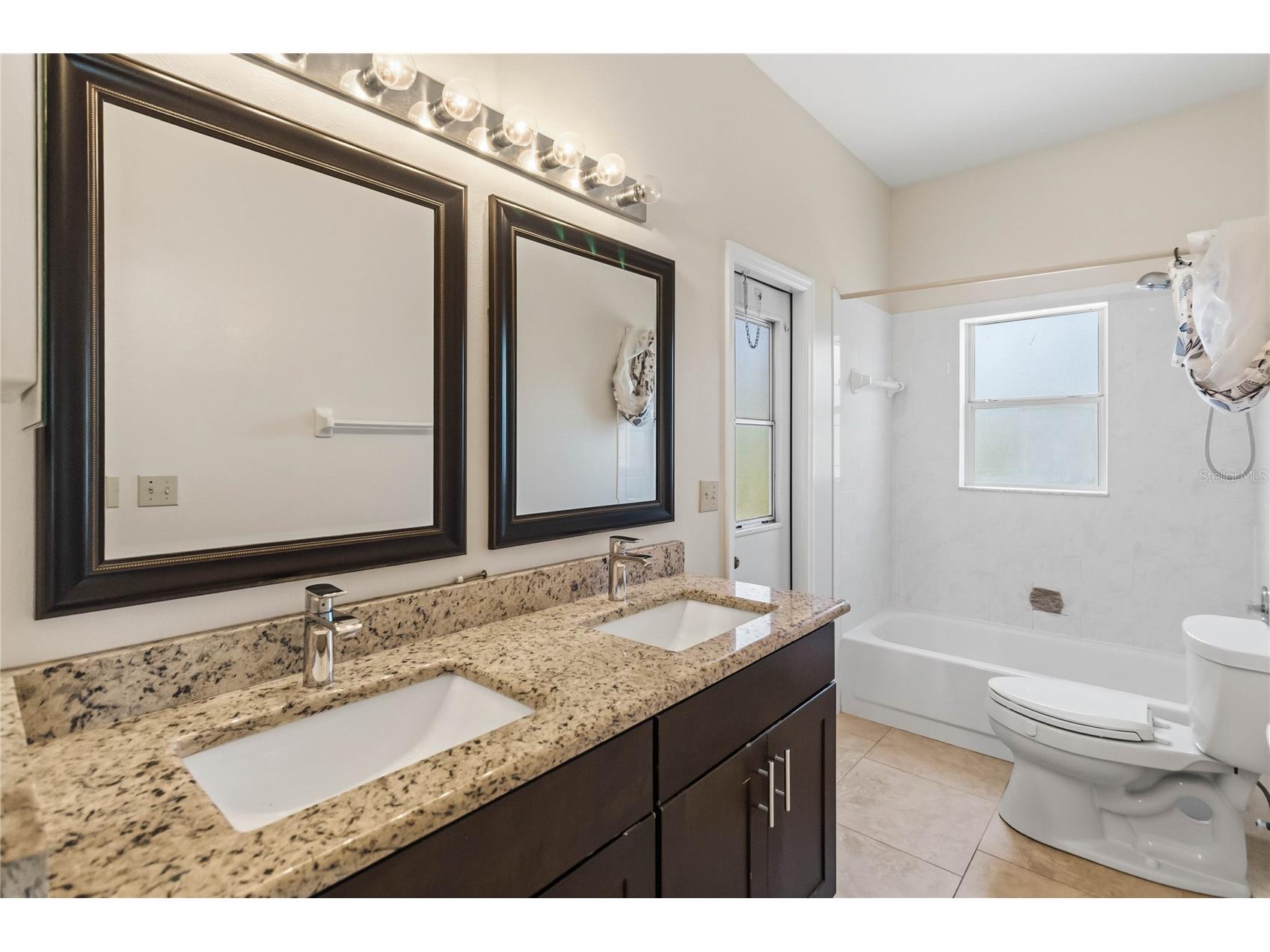 1572 Hunters Stand Run Oviedo FL 32765 O6415011 image23