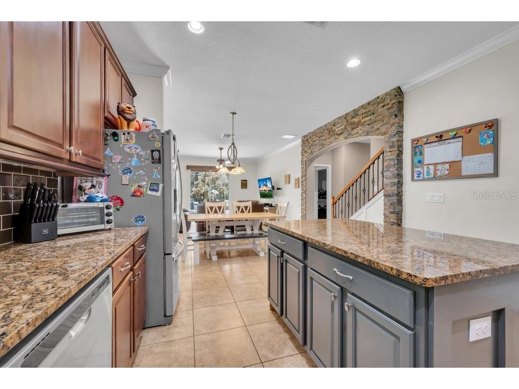 15721 Oakleaf Run Drive Lithia FL 33547 TB8492356 image14