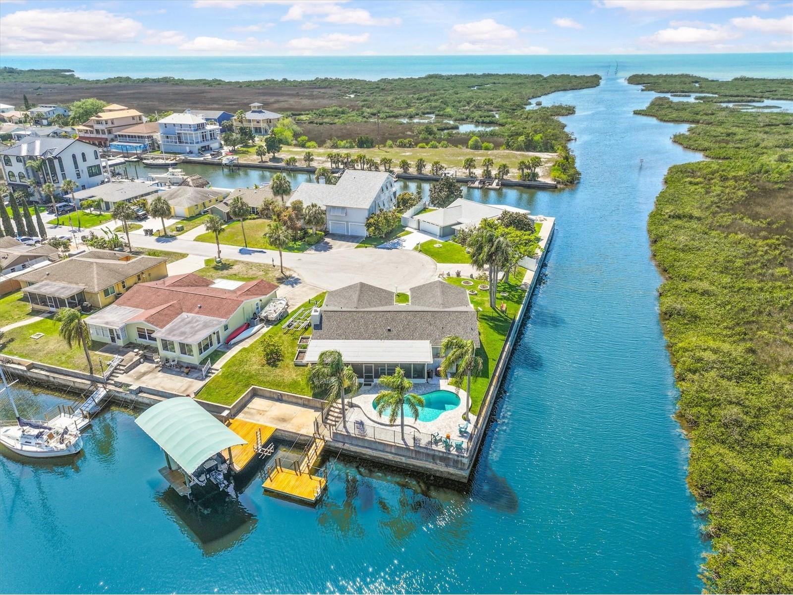 15722 Donzi Drive Hudson FL 34667 - GULF W7885604 image1