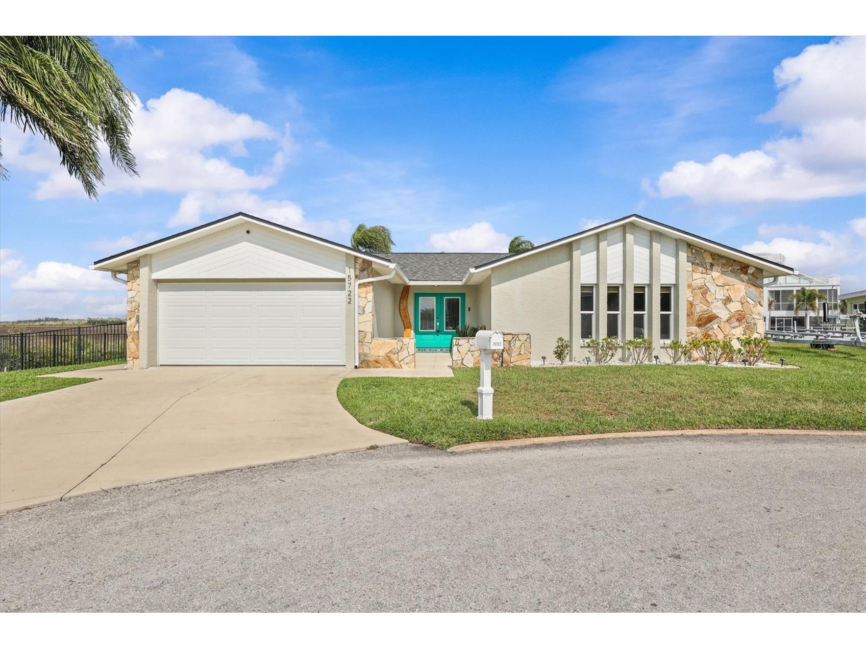 15722 Donzi Drive Hudson FL 34667 - GULF W7885604 image17