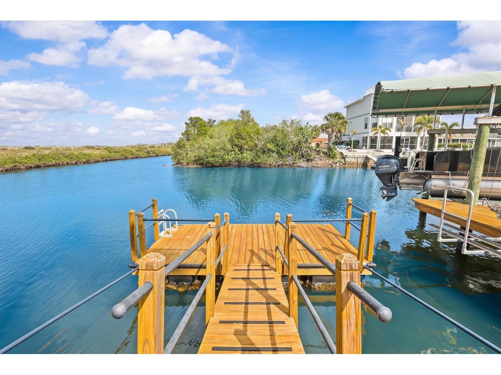 15722 Donzi Drive Hudson FL 34667 - GULF W7885604 image9