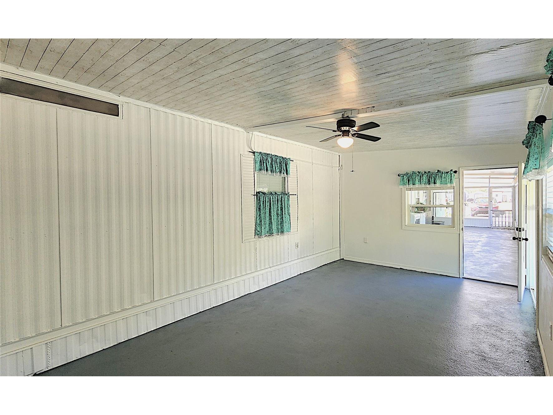 1573 N Arkansas Terrace Hernando FL 34442 OM718868 image48